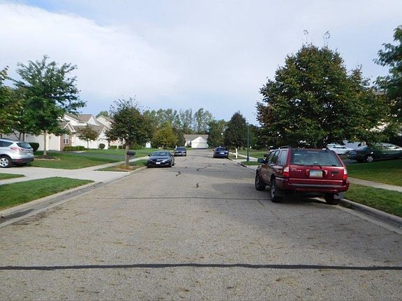 5th image of 8078 Reynoldswood Dr