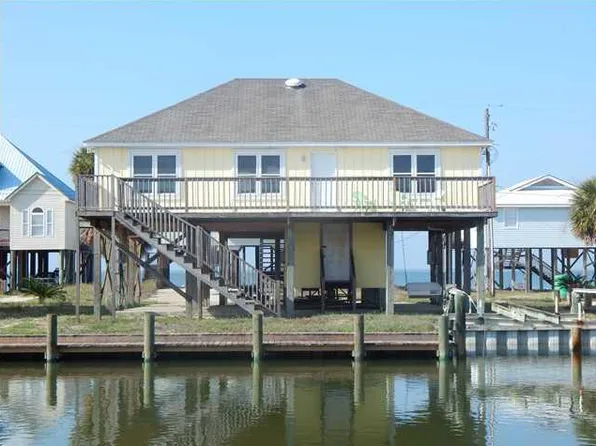 2251 Sandpiper St, Dauphin Island, AL 36528