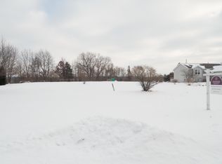 20 River Ridge Dr, Allegan, MI 49010