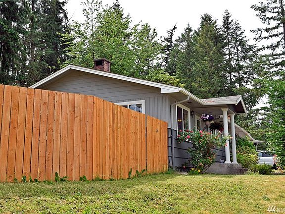 2nd image of 5215 22nd Ave SE
