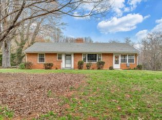 6515 Stewartsville Rd, Moneta, VA 24121