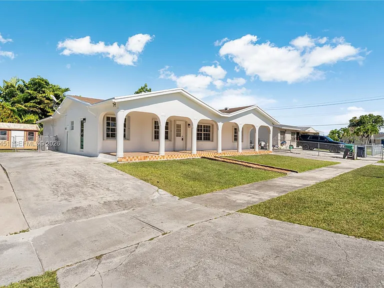 30323 SW 152nd Pl — Photo 8