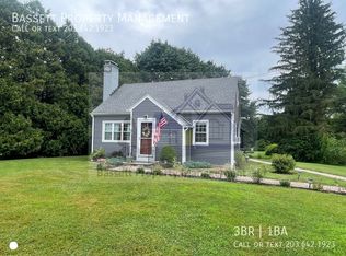 960 Wolf Hill Rd, Cheshire, CT 06410