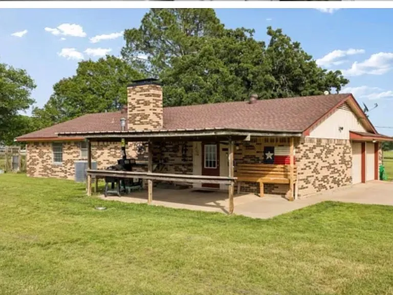 210 Lanier Rd — Photo 4
