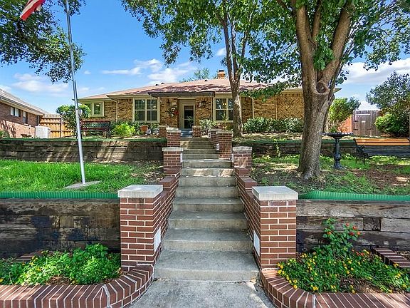 4th image of 4612 Knollview Ln