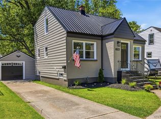 298 Lowell Rd, Buffalo, NY 14217