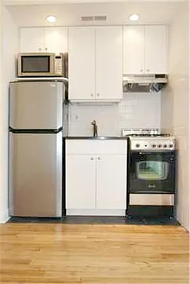 Rented by Buchbinder & Warren | media 4