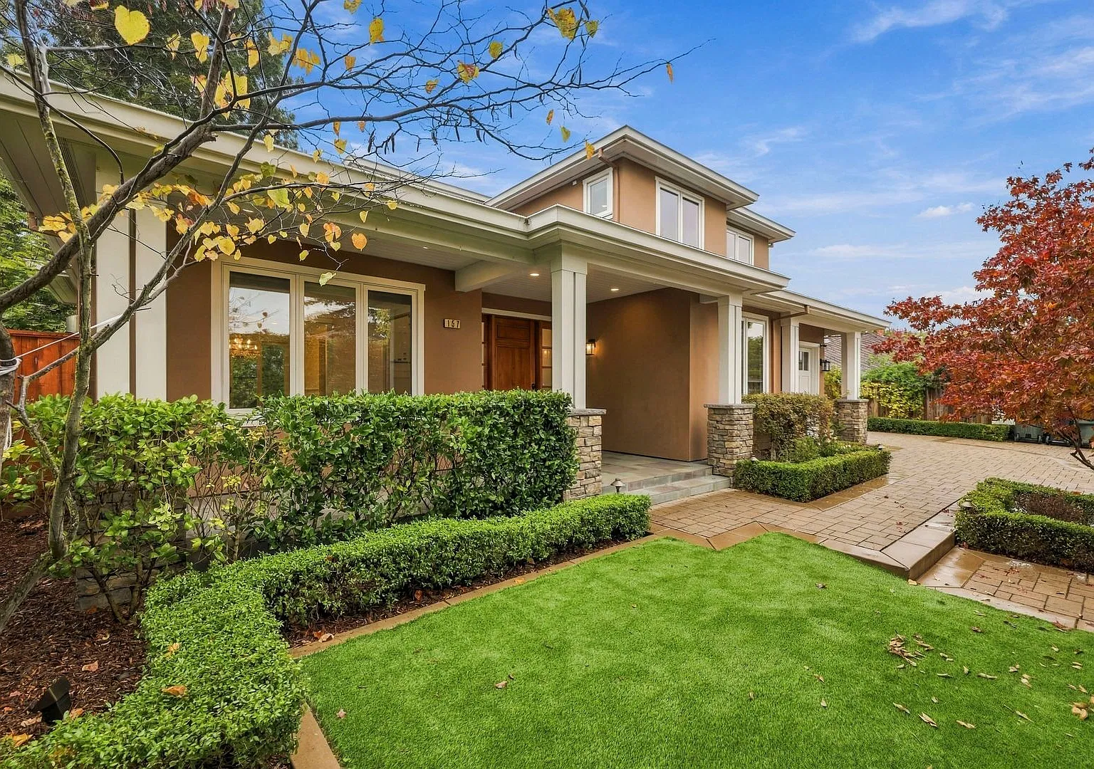 Stunning 4 Bed, 3 Bath Executive Home in Palo Alto's Coveted Duveneck Neighborhood — Photo 2