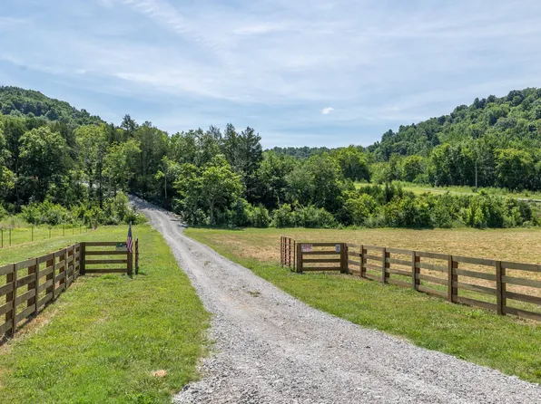 2952 Spring Place Rd, Belfast, TN 37019