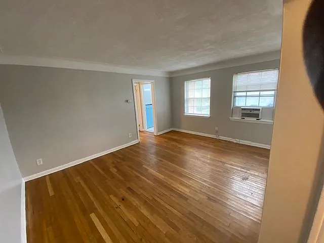 4837 Cadieux Ave #9 — Photo 3