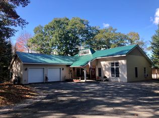 10 N Center Rd, Monroe, ME 04951