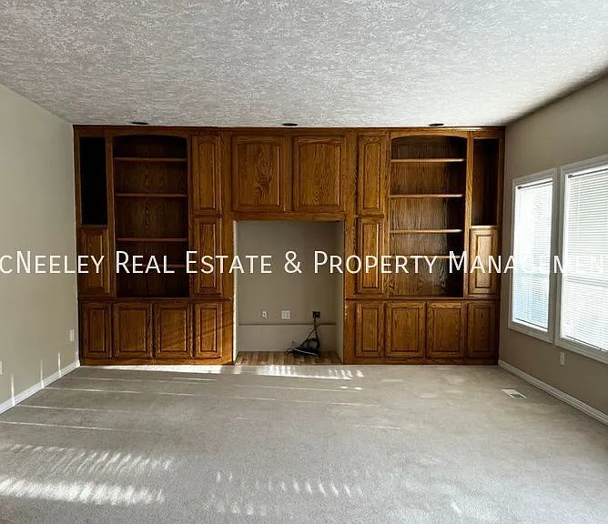 12263 SE Imperial Crest St — Photo 9