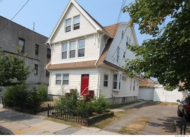 1st image of 19 Pier St