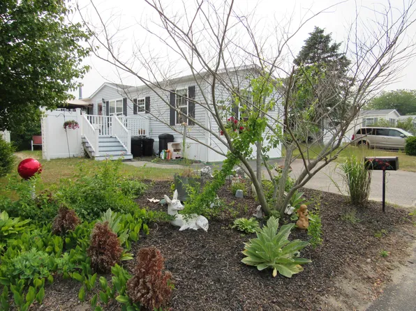 19 Alfred Street, East Wareham, MA 02538