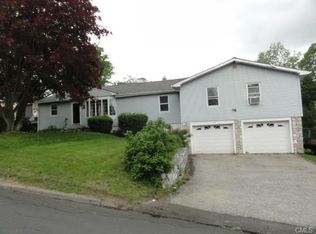 46 Beckerle St, Danbury, CT 06811