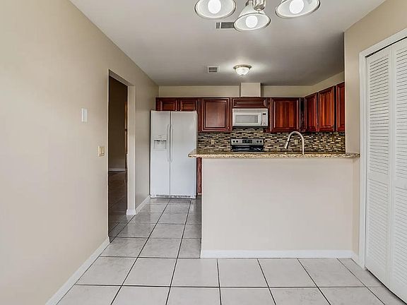 3rd image of 192 Dahlia Village Cir #192
