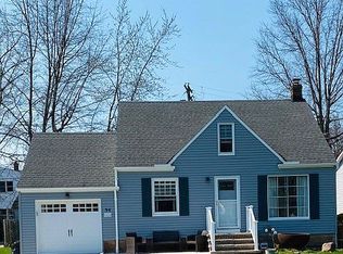 94 E 203rd St, Euclid, OH