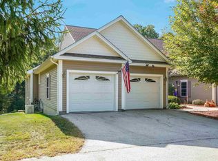 38 Overlook Cir, Hudson, NH 03051