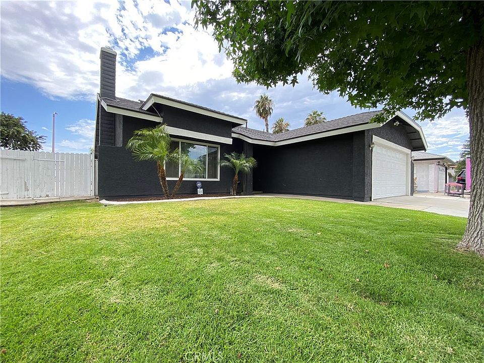 1st image of 25899 Casa Fantastico Dr