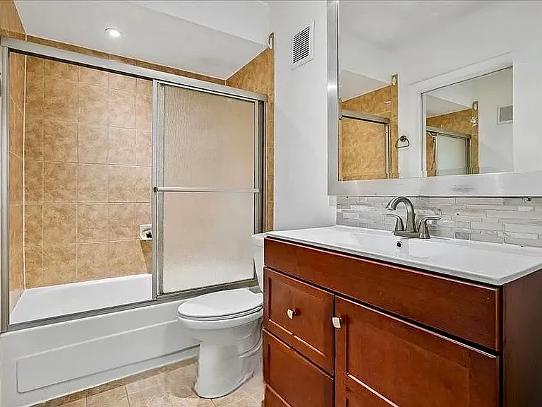 8145 Kingsway Ct #MAIN — Photo 19