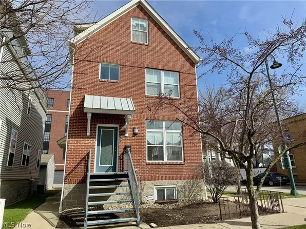 1257 W 76th St, Cleveland, OH 44102