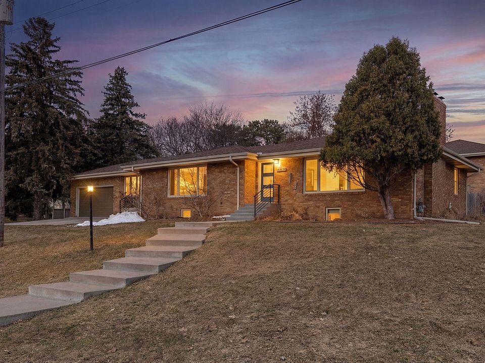 1st image of 2079 Upper Saint Dennis Rd