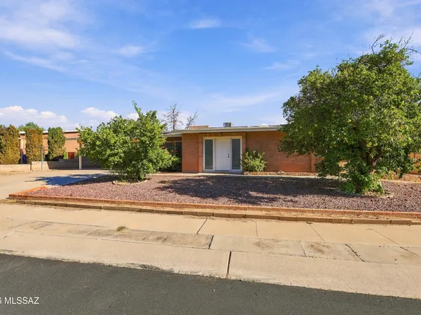 2544 W Calle Tonala, Tucson, AZ 85745