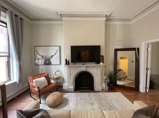 4 Harvard Pl APT 2, Charlestown, MA 02129