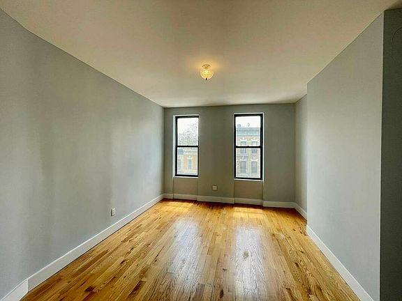 4th image of 681 Lincoln Pl #3ER