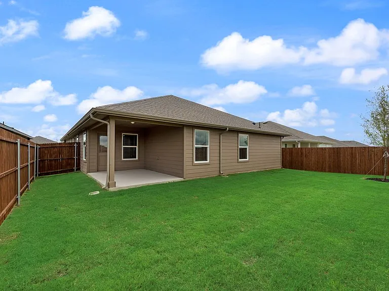 16521 Hudson Prairie Way — Photo 19
