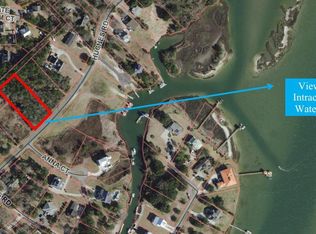 305 Hughes Rd #A, Hampstead, NC 28443