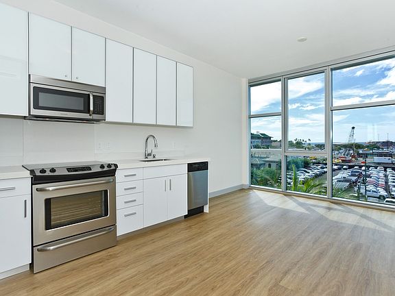 3rd image of 610 Ala Moana Blvd #M411