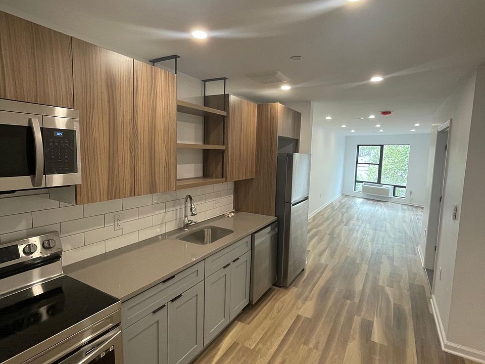 1st image of 506 Market St #2