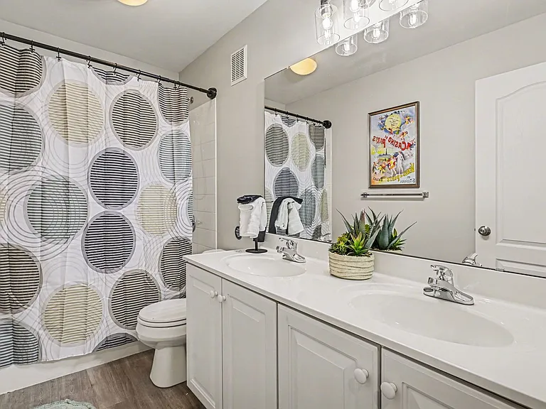 2580 Hingham Ln — Photo 24