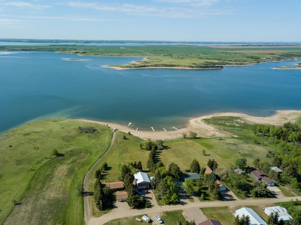 Lake Sakakawea - Garrison ND Real Estate - 43 Homes For Sale | Zillow