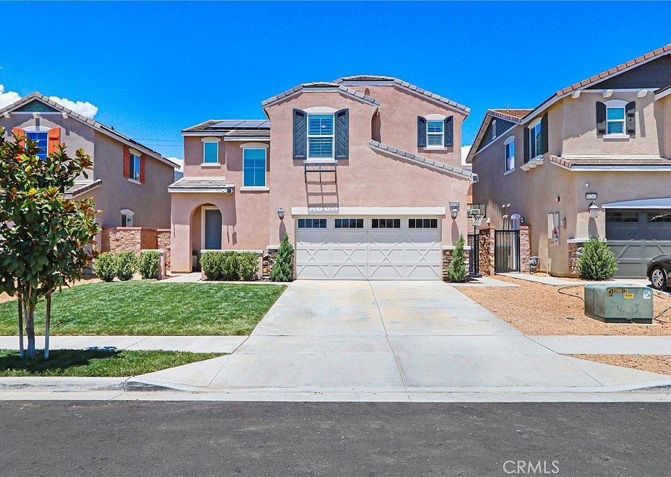 1st image of 16256 Valley Oak Ln