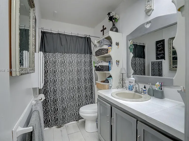 2200 SW 42nd Way — Photo 9
