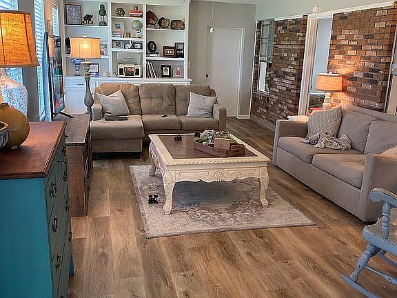 Sunroom/Florida Room