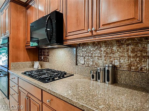 5th image of 4330 Oasis Valley Ave