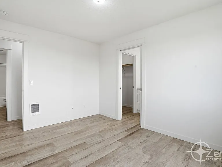 2015 NE North Fork Ave — Photo 31