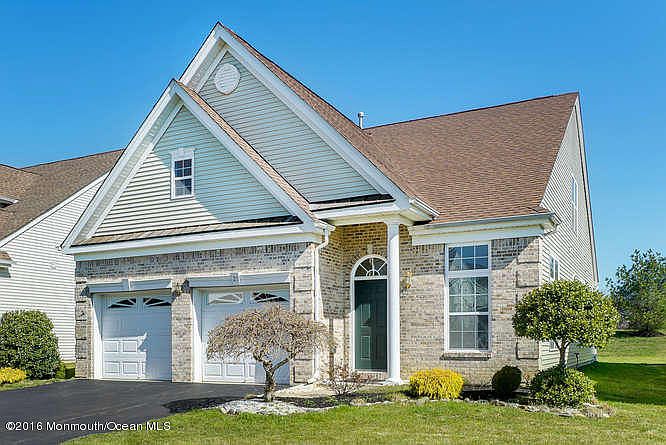 1st image of 23 Jumping Brook Dr