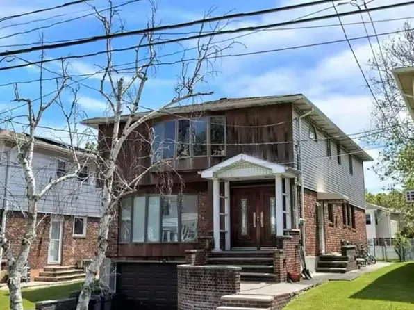 243-60 72ND Avenue, Little Neck, NY 11362