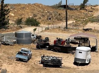 47 Saint Laurent Pl #TOWNHOUSE 47, Palmdale, CA 93552