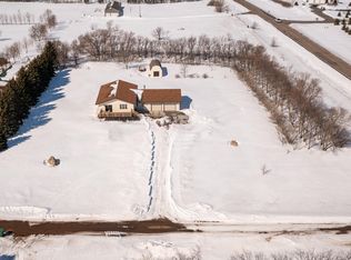 5525 71st Ave NE, Bismarck, ND 58503