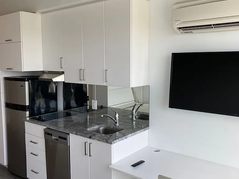 1900 Simcoe St N #416 — Photo 24