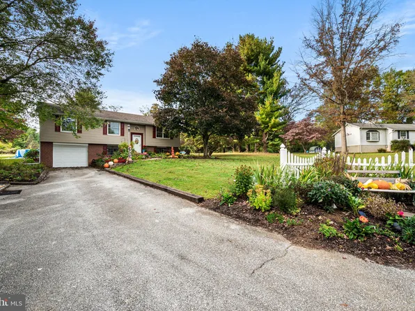 114 Wendy Cir, Coatesville, PA 19320