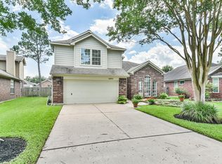 14915 Chestnut Falls Dr, Cypress, TX 77433