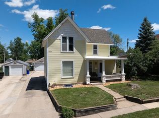 1235 14th St, Marion, IA