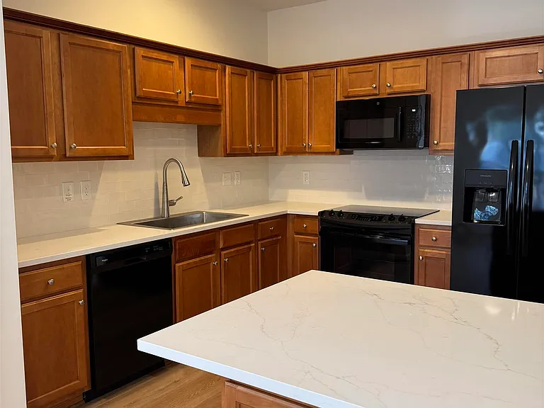 521 Reach Dr — Photo 7