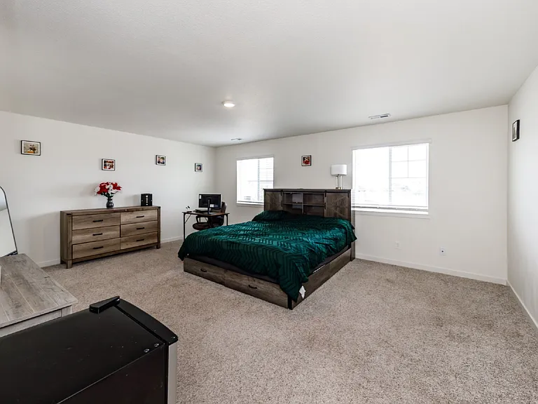 10213 Castor Dr — Photo 34